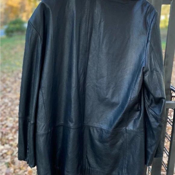 Wilson “The Leather Expert” men’s size large coat - Picture 2 of 3